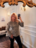 Load image into Gallery viewer, The Inès Leopard Coat