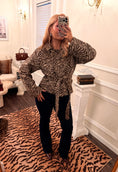 Load image into Gallery viewer, The Montaigne Zebra Trench