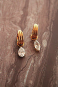 Load image into Gallery viewer, Viviana 18K Gold Earrings