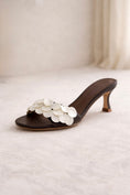 Load image into Gallery viewer, The Palais Pearl Kitten Heels