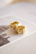 Load image into Gallery viewer, The Cavendish Hoops