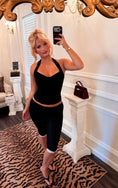 Load image into Gallery viewer, Lola Lace Capris — Noir