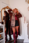 Load image into Gallery viewer, The Via Milano Plaid Scarf