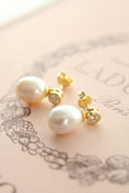 Load image into Gallery viewer, Heirloom Pearl Drops