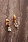 Load image into Gallery viewer, Viviana 18K Gold Earrings