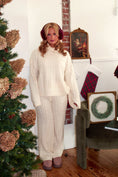 Load image into Gallery viewer, The Winter Chalet Cable Knit Set - Cream