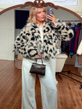 Load image into Gallery viewer, Fashionista Fur Coat