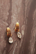 Load image into Gallery viewer, Viviana 18K Gold Earrings