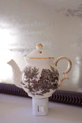 Load image into Gallery viewer, The English Tea Room Nightlight