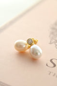 Load image into Gallery viewer, Heirloom Pearl Drops