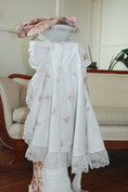 Load image into Gallery viewer, Antoinette’s Parlor Vintage Apron