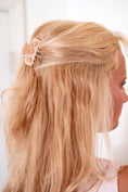 Load image into Gallery viewer, The Croissant au Rosé Mini Clip