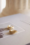 Load image into Gallery viewer, The Belgravia Hoops
