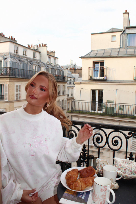 Janáe French Toile Mockneck