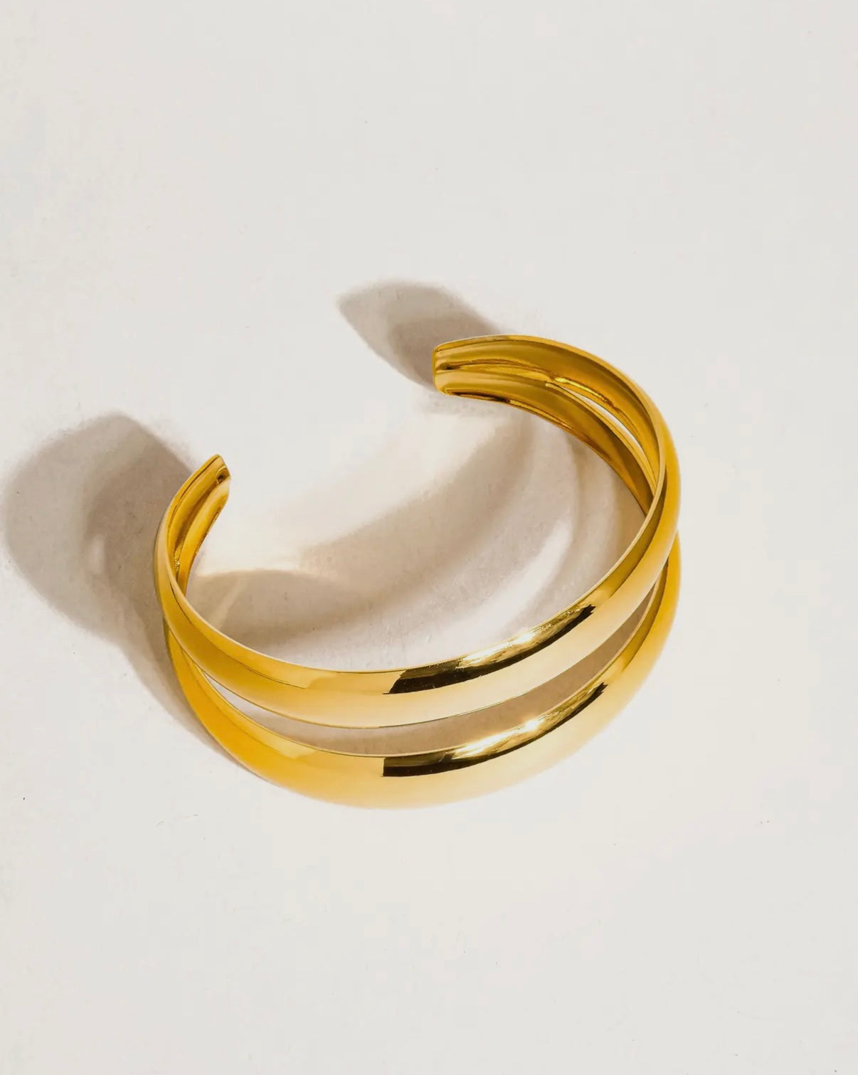 Ronan 18k Gold Bangle