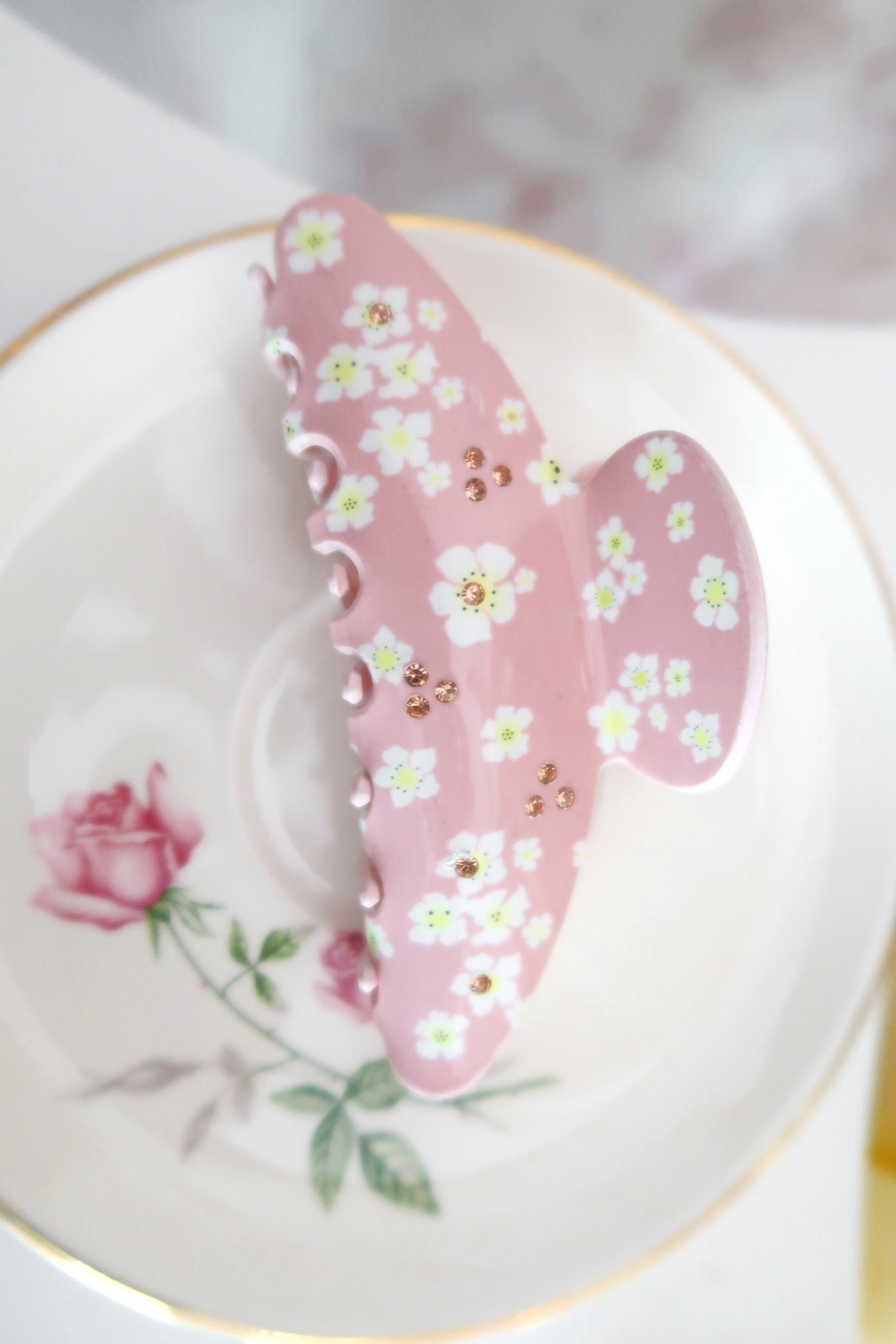 Island Whimsy Hair Claw Clip