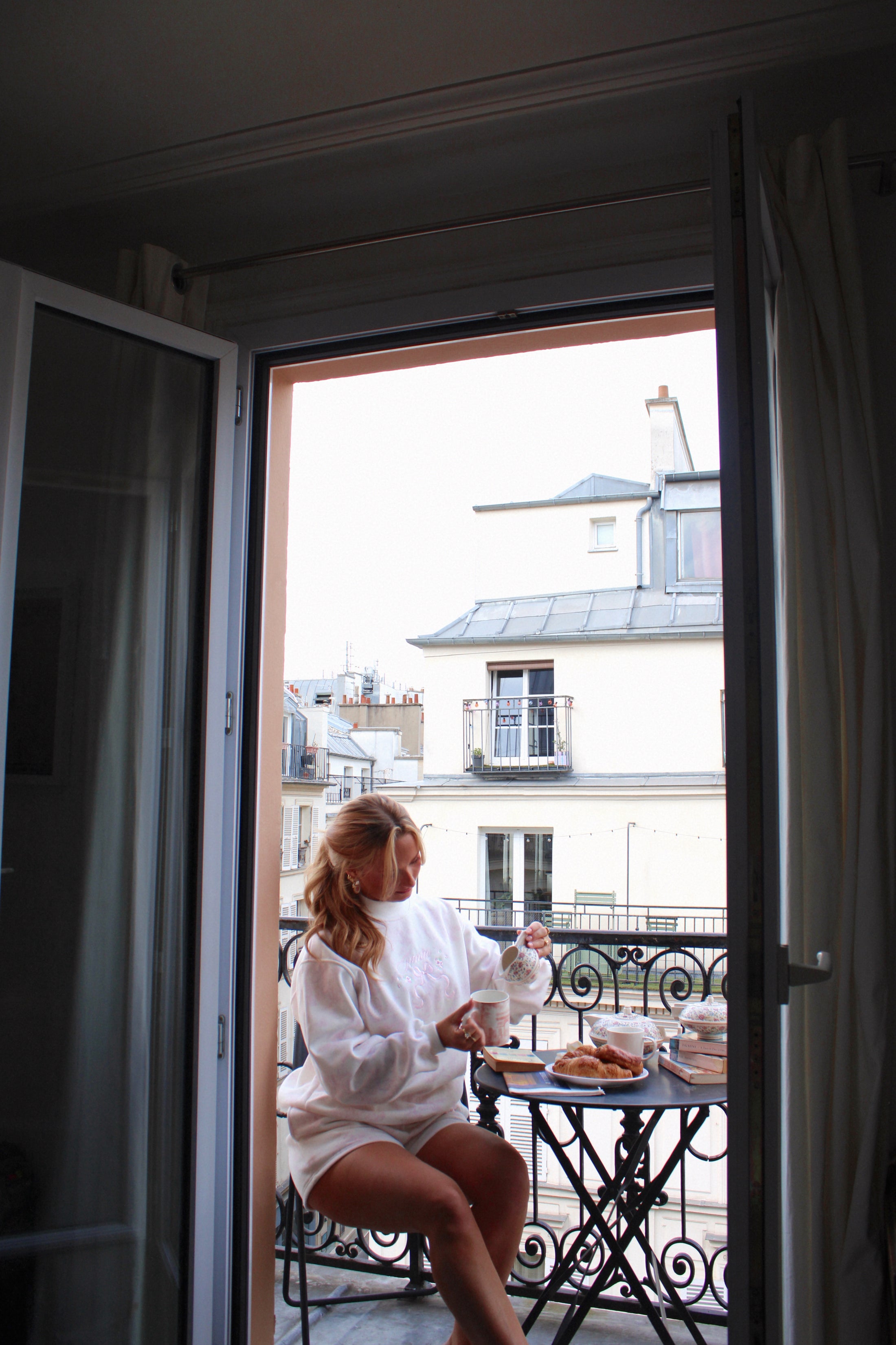 Janáe French Toile Mockneck