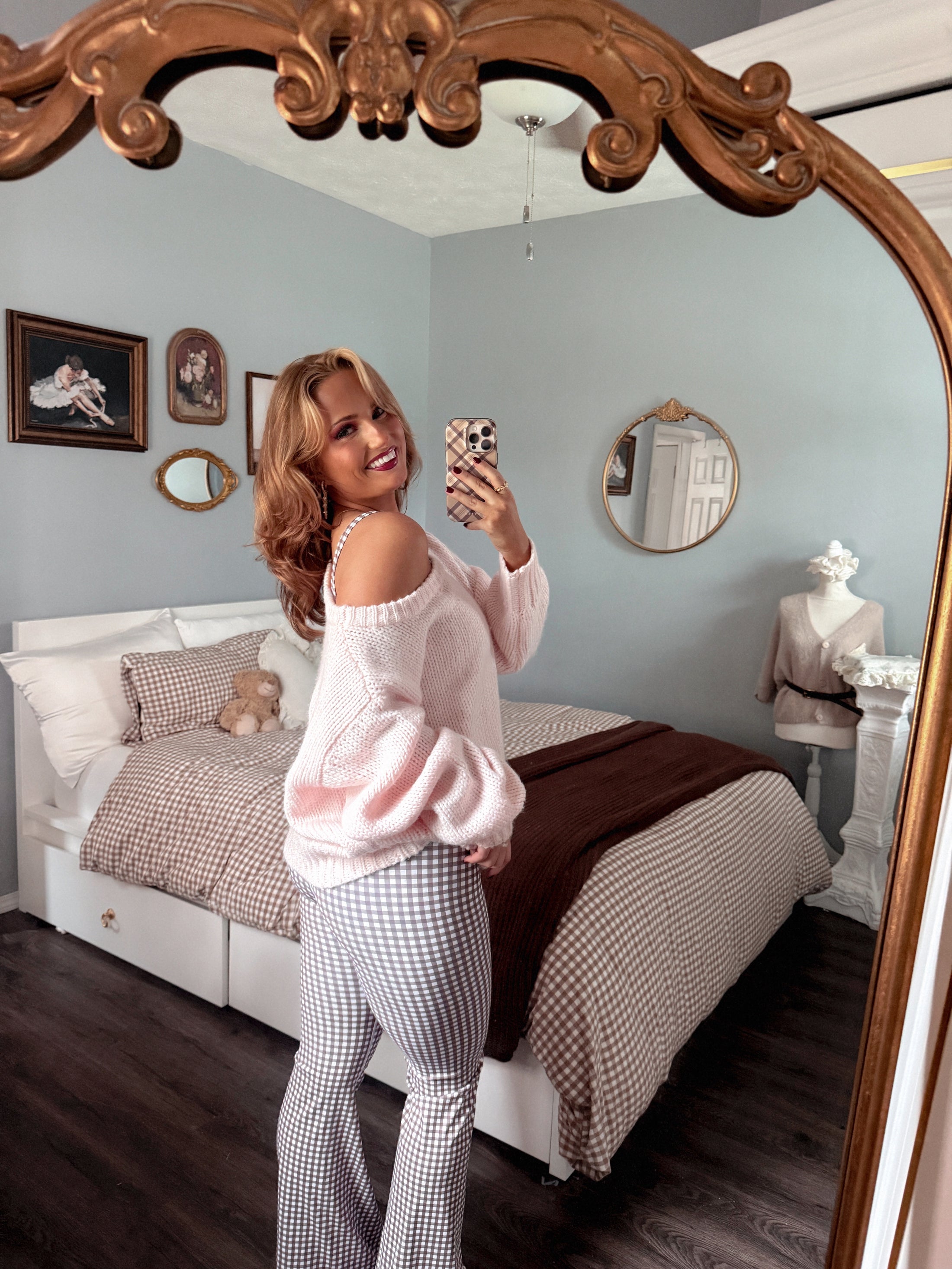 The Marlowe Sweater - Blush