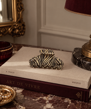 SoHo Zebra Claw Clip — Midi
