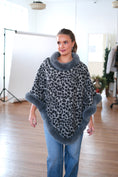 Load image into Gallery viewer, The Valmont Fur Poncho - Gray
