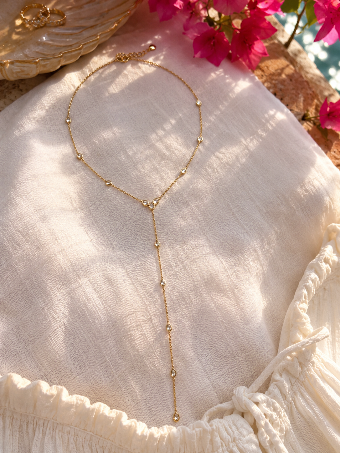 The Dolce Vita Lariat