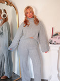 Load image into Gallery viewer, The Winter Chalet Cable Knit Set - Gray
