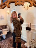 Load image into Gallery viewer, Mika Leopard Faux Fur Jacket
