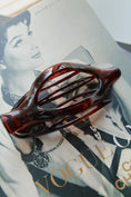 Load image into Gallery viewer, The Marais Claw Clip
