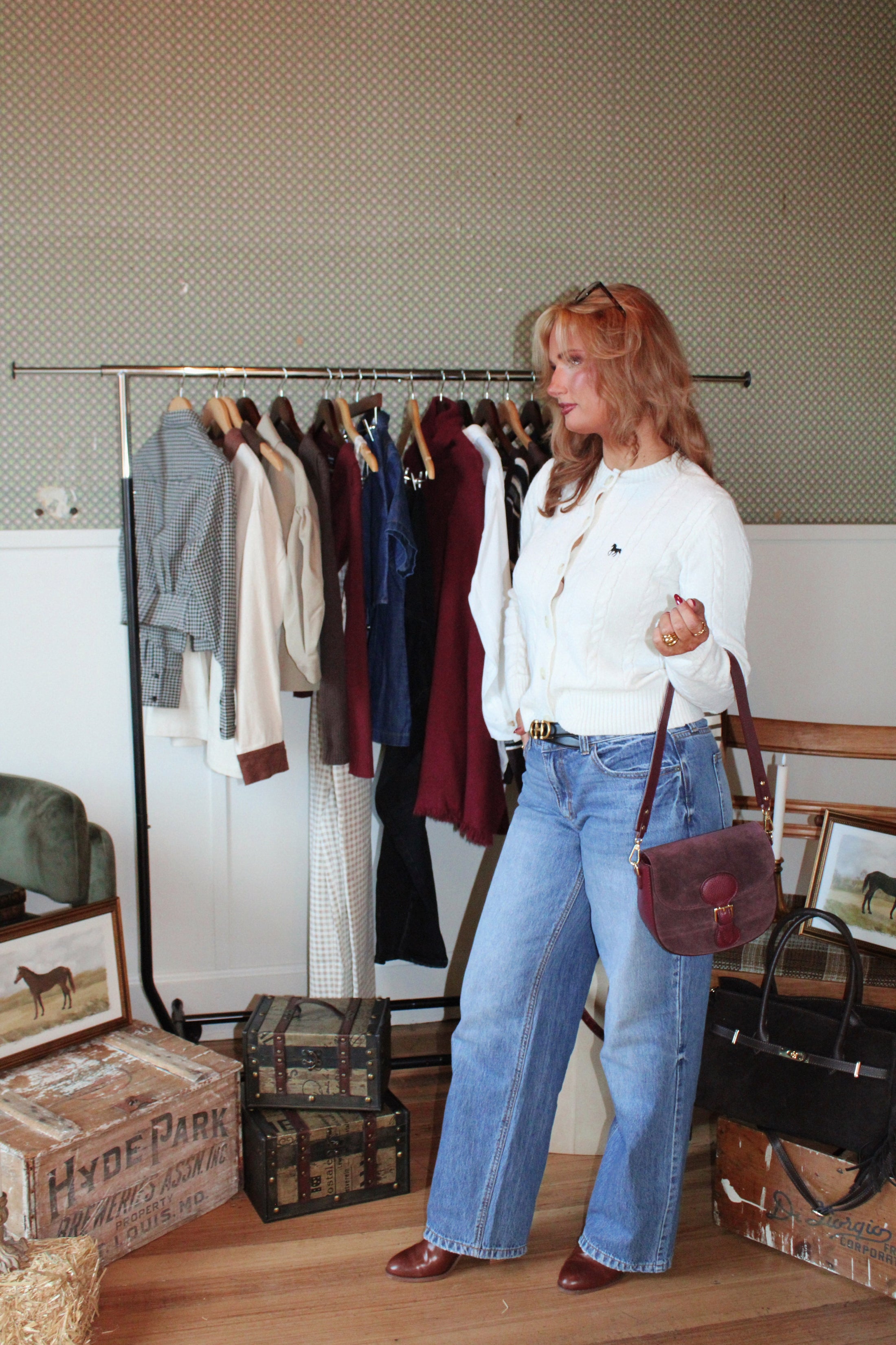 The Cavelier Cardigan - White