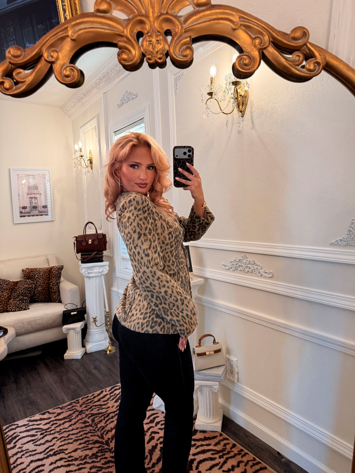 The Inès Leopard Coat
