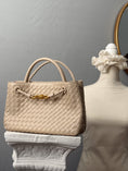 Load image into Gallery viewer, Louvre Latté Carryall
