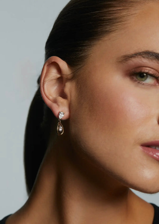 It Girl Short Drop Earrings