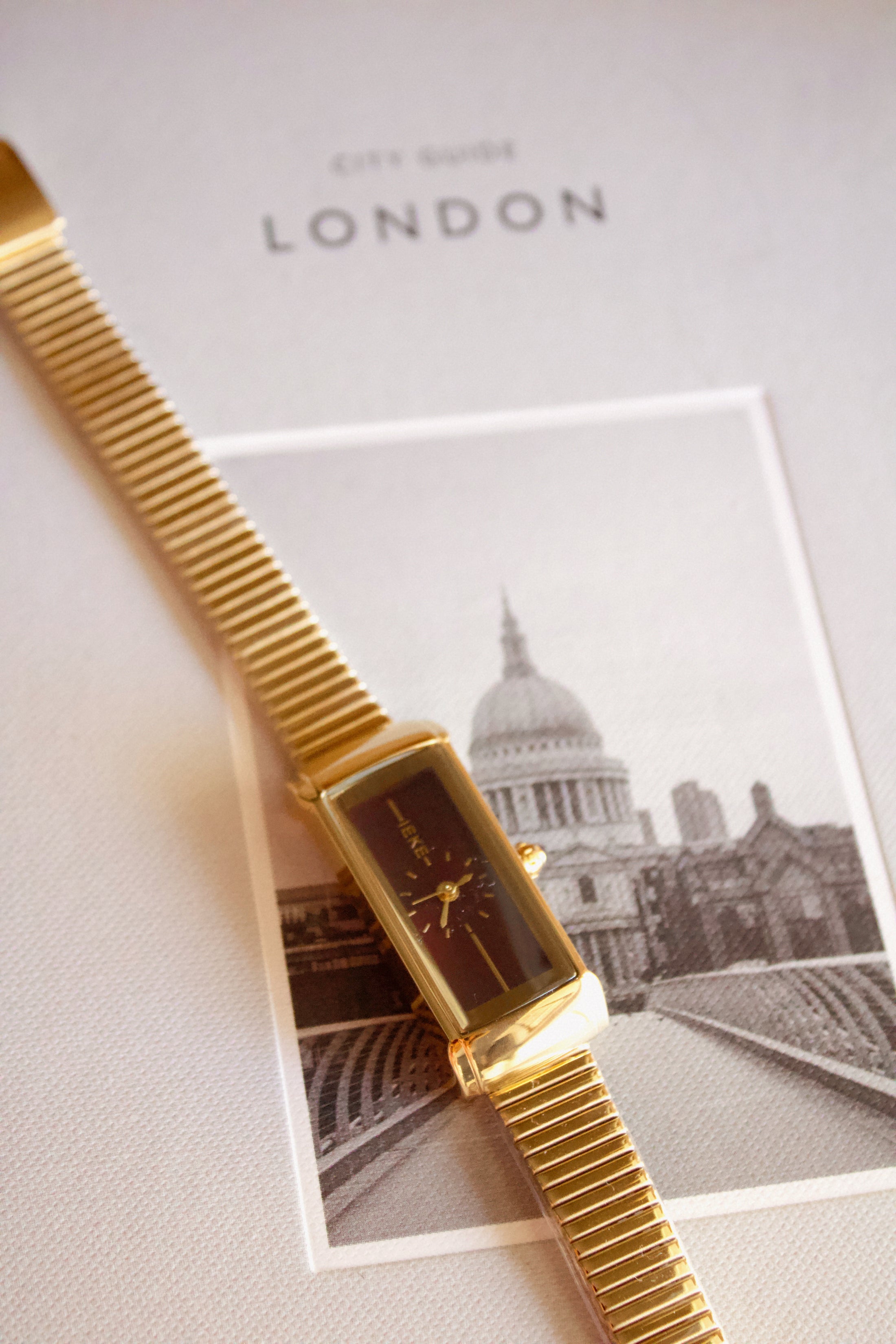 The Kensington Timepiece
