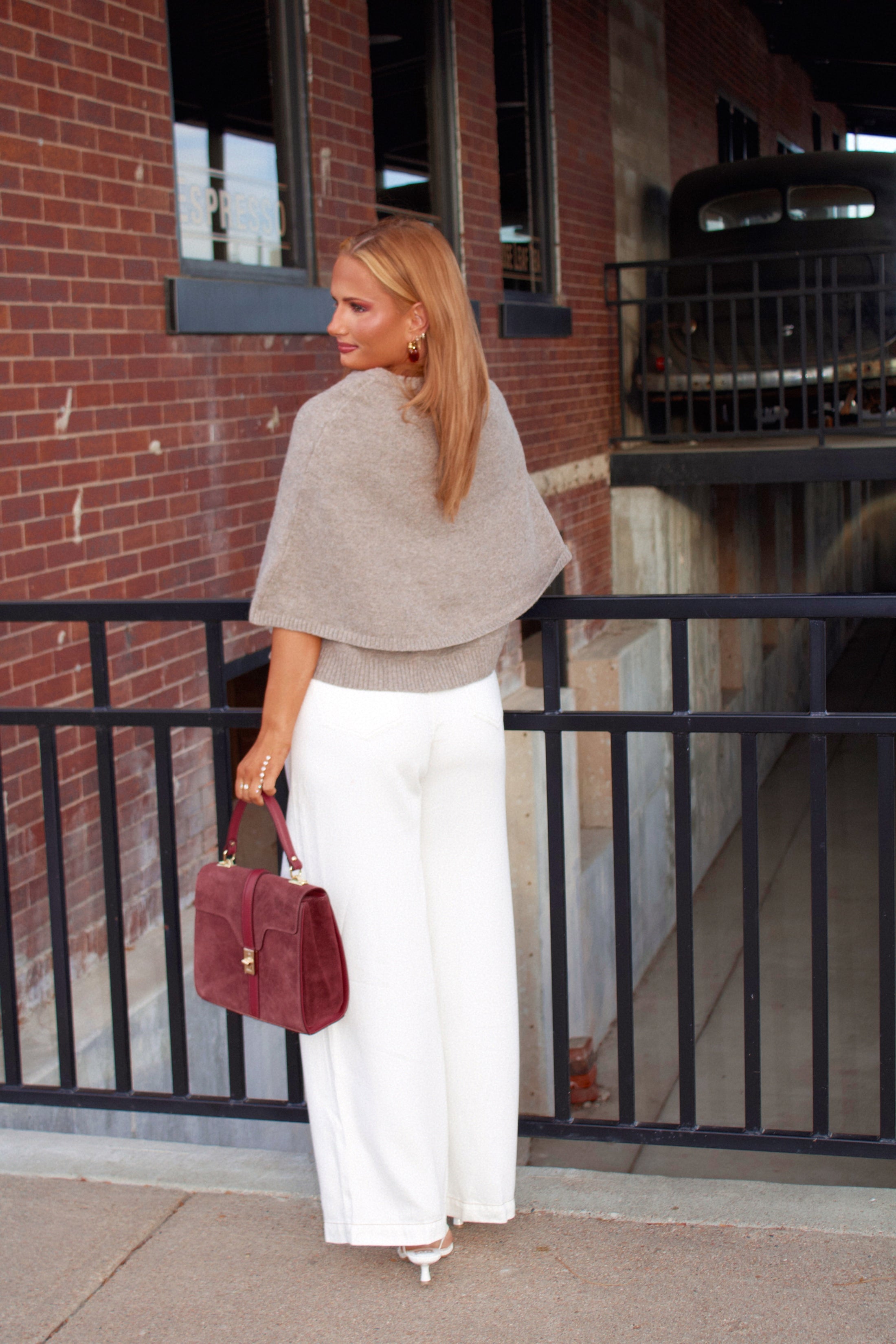 The Westbourne Cape - Heirloom Oat