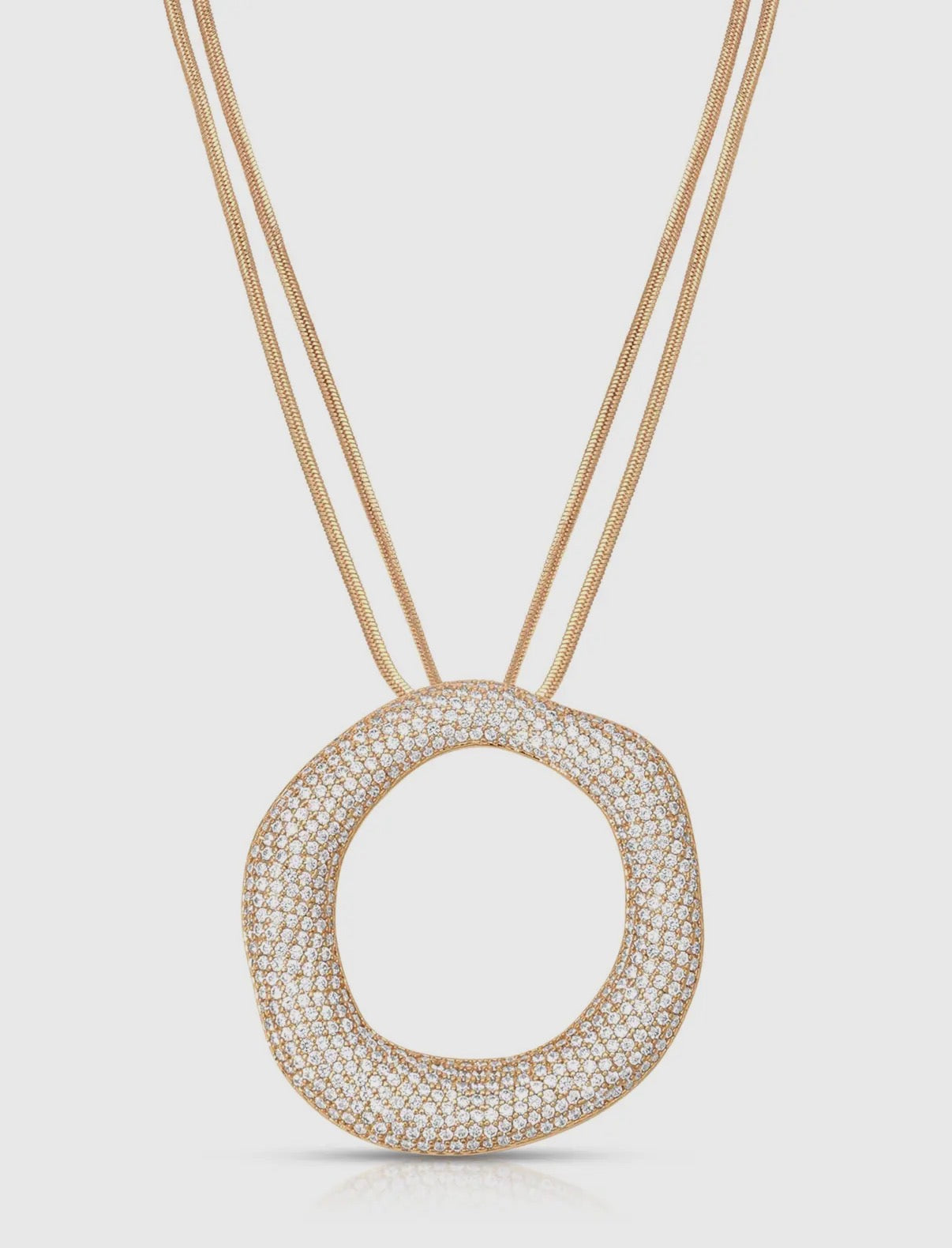 The L’Atelier Lumiere Pavé Necklace