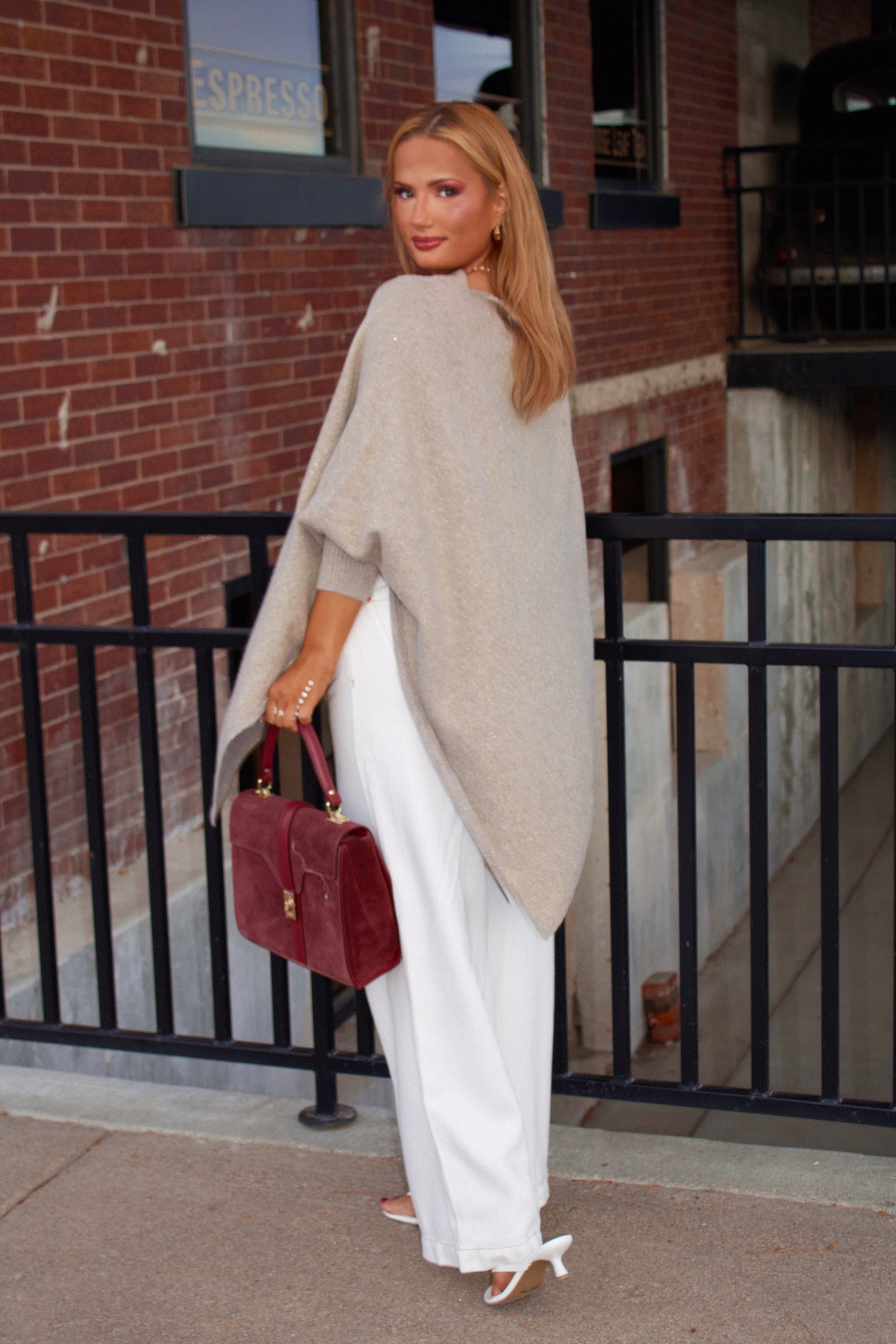 The Madeleine Poncho - Champagne Mist ✨