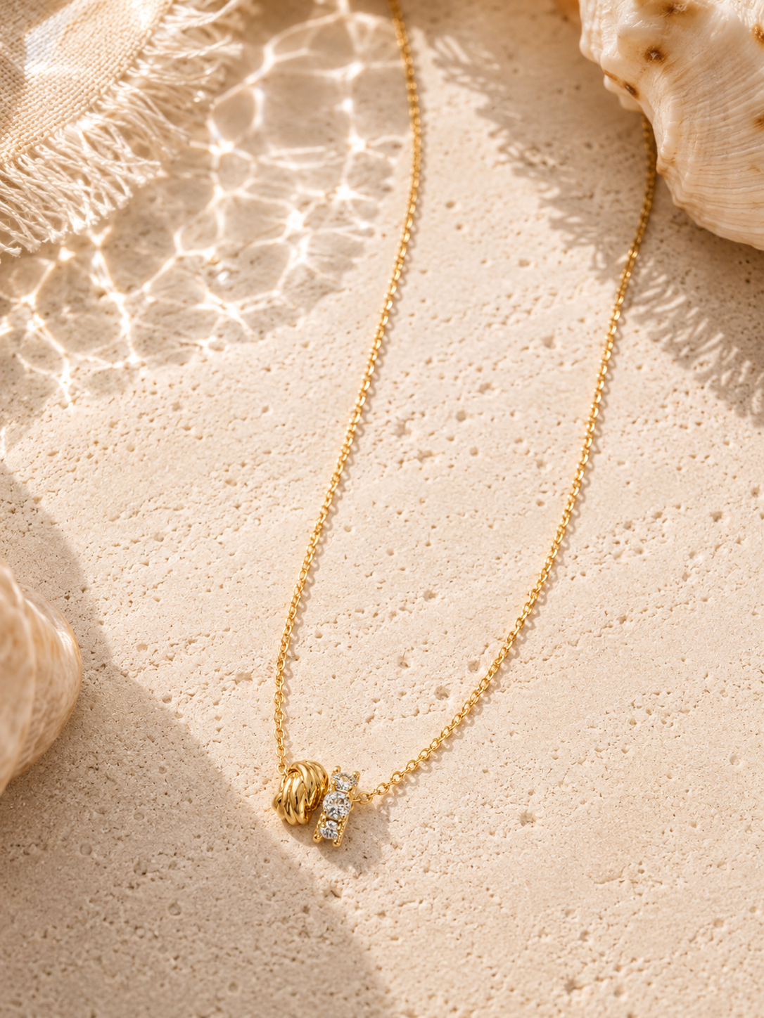 The Amour Knot Necklace