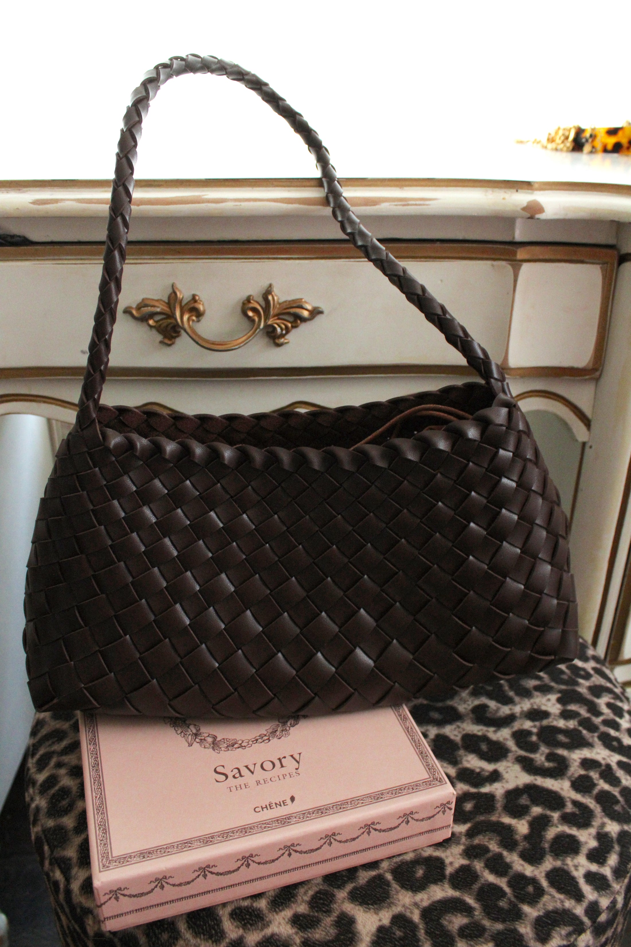 Le Chocolat Woven Shoulder Bag