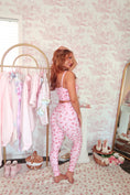 Load image into Gallery viewer, Rose Runway Active Leggings
