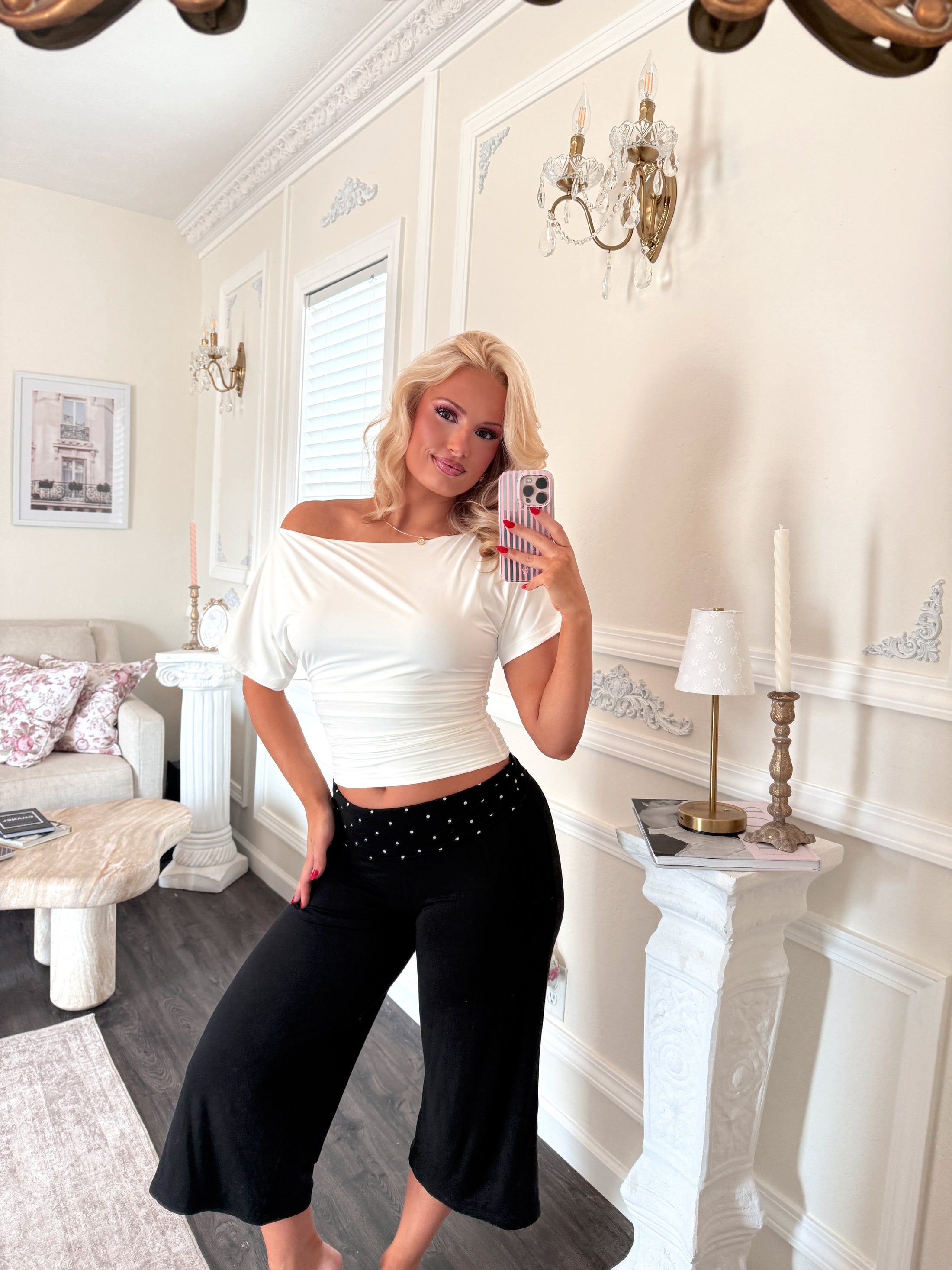 The Palais Whisper Top – Blanche