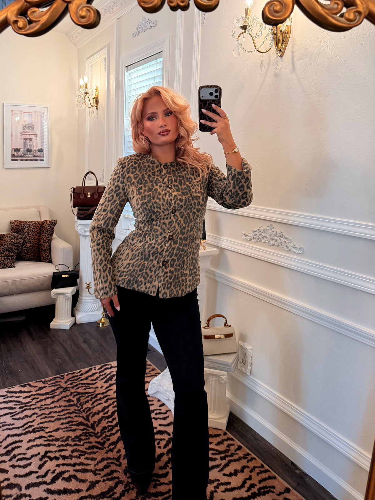 The Inès Leopard Coat