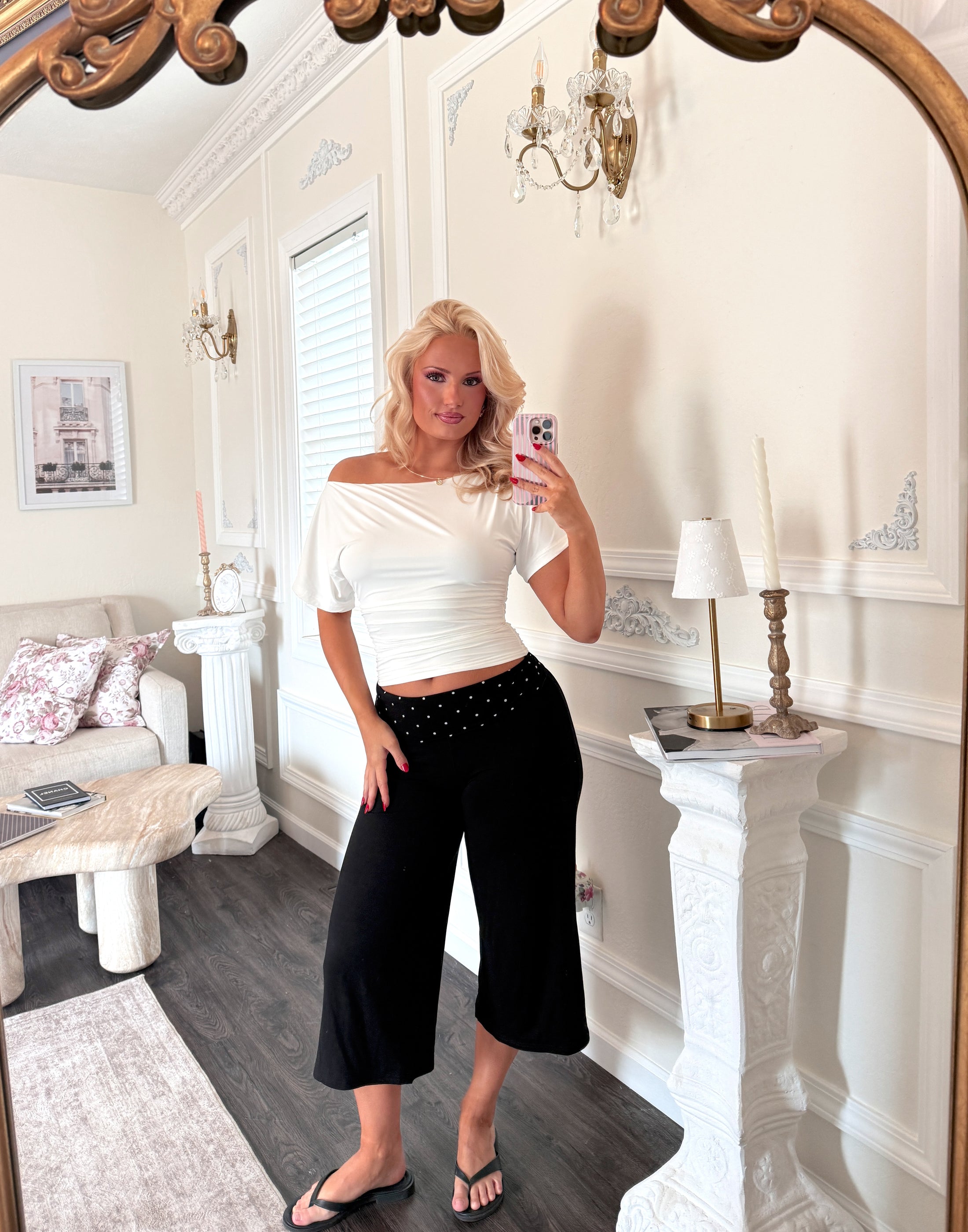The Palais Whisper Top – Blanche