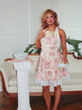 Load image into Gallery viewer, Antoinette’s Parlor Vintage Apron
