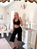 Load image into Gallery viewer, The Montmartre Muse Flare Capris
