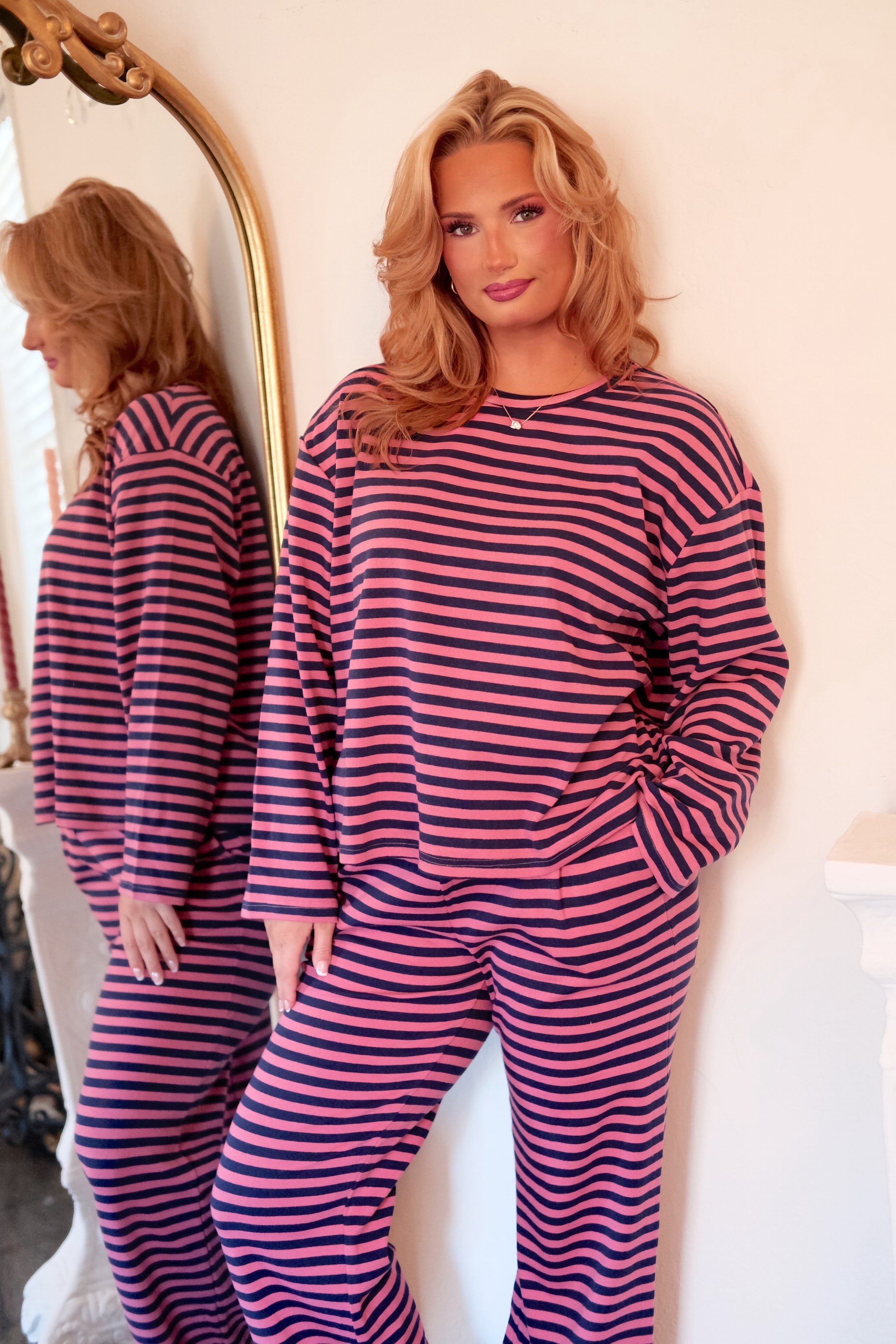 The Winter Raspberry Lounge Set