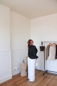 Load image into Gallery viewer, Ivory Allure Wide-Leg Jeans
