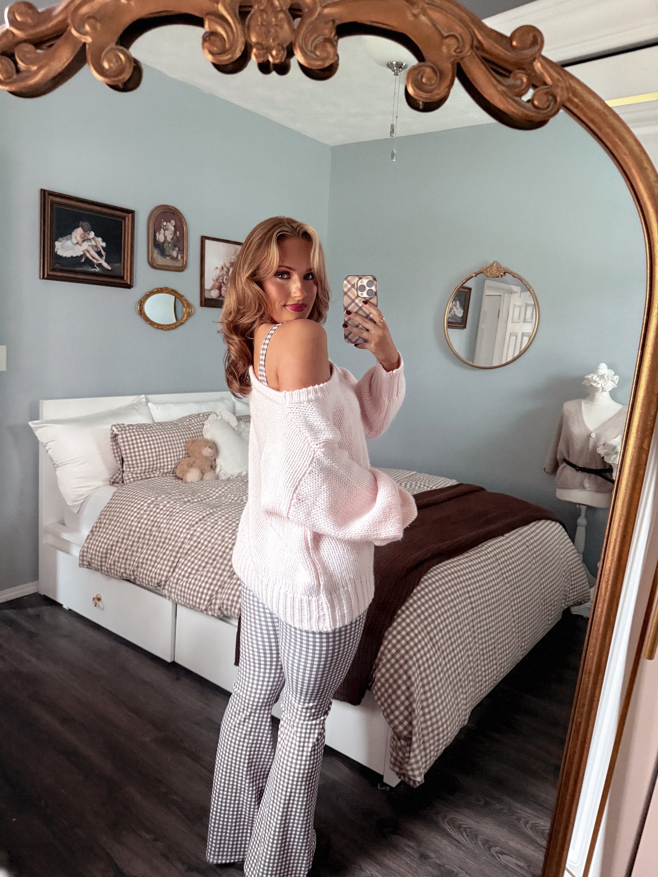 The Marlowe Sweater - Blush