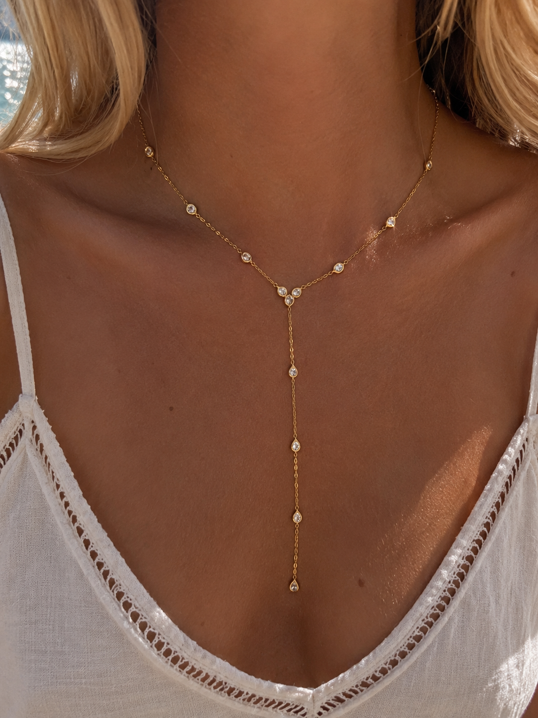 The Dolce Vita Lariat