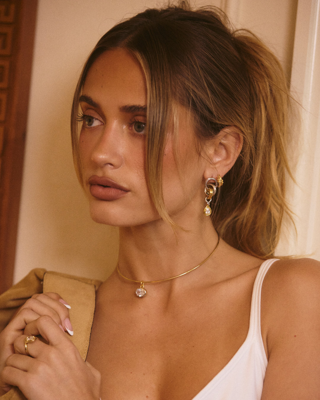 The Marais Pendant Wire Necklace