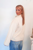 Load image into Gallery viewer, The Mabelle Fleece Jacket
